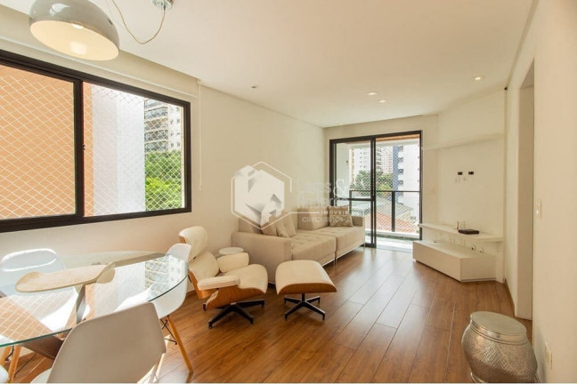 Apartamento com 2 Quartos à Venda, 60 m² em Moema - São Paulo