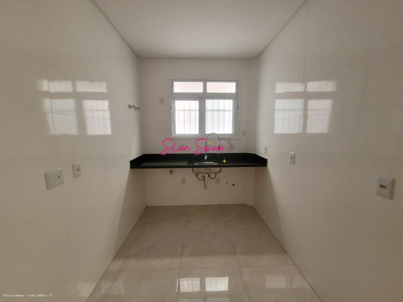 Imagem Casa com 2 Quartos à Venda, 70 m² em Embaré - Santos Imagem Casa com 2 Quartos à Venda, 70 m² em Embaré - Santos