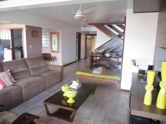 Imagem Casa com 5 Quartos à Venda, 600 m² em Glória - Macaé
