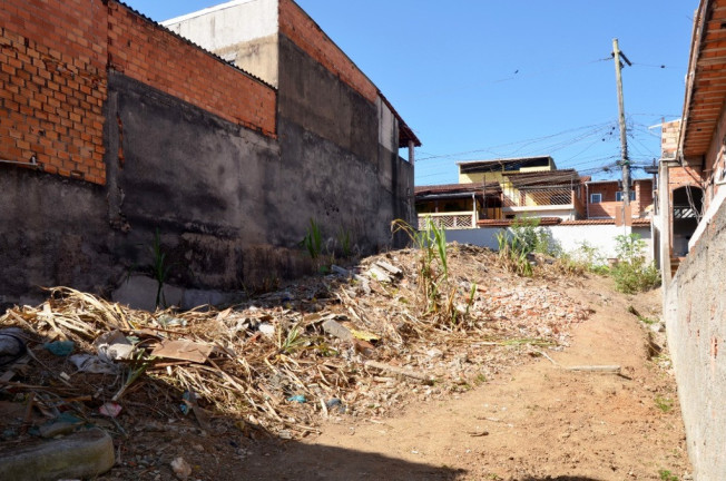 Imagem Terreno à Venda, 250 m² em Jardim Almeida Prado - São Paulo Imagem Terreno à Venda, 250 m² em Jardim Almeida Prado - São Paulo