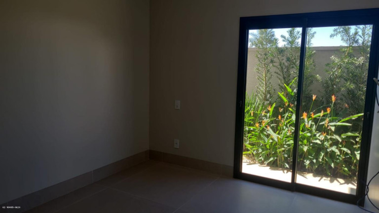 Imagem Casa com 3 Quartos à Venda, 221 m² em Residencial Goiânia Golfe Clube - Goiânia Imagem Casa com 3 Quartos à Venda, 221 m² em Residencial Goiânia Golfe Clube - Goiânia