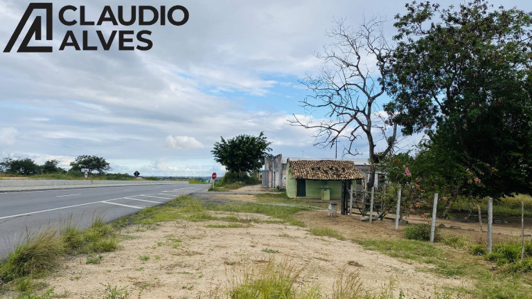 Terreno à Venda, 3.920 m² em Br 116 Norte - Santa Bárbara