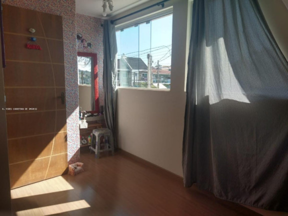 Imagem Casa com 4 Quartos à Venda,  em Cidade Industrial - Curitiba