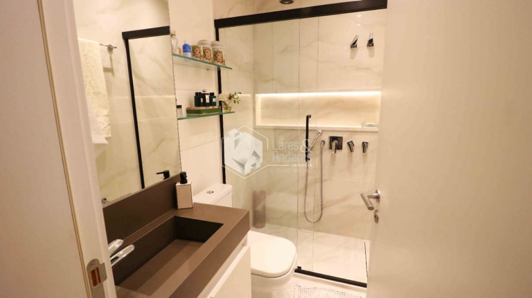 Imagem Imóvel com 1 Quarto à Venda, 138 m² em Pinheiros - São Paulo Imagem Imóvel com 1 Quarto à Venda, 138 m² em Pinheiros - São Paulo