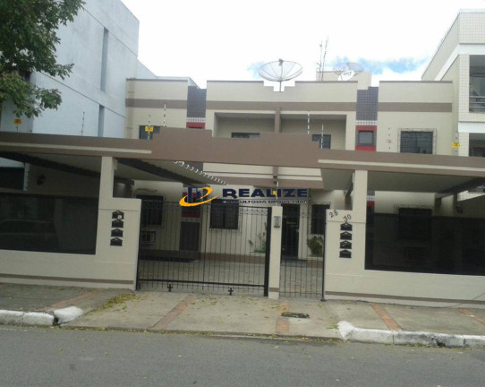 Imagem Apartamento com 2 Quartos à Venda, 75 m² em Parque Flamboyant - Campos Dos Goytacazes Imagem Apartamento com 2 Quartos à Venda, 75 m² em Parque Flamboyant - Campos Dos Goytacazes