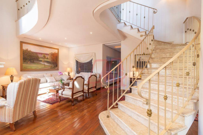 Imagem Casa com 4 Quartos à Venda, 727 m² em Vila Jardim - Porto Alegre
