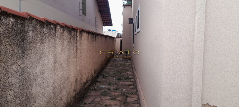 Casa com 3 Quartos à Venda, 130 m² em Jardim América - Anápolis