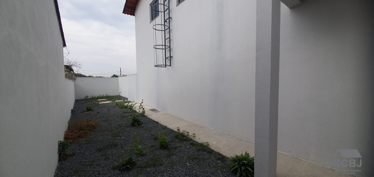 Imagem Sobrado com 3 Quartos à Venda,  em Melo Viana - Esmeraldas