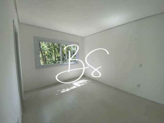 Imagem Casa com 3 Quartos à Venda, 275 m² em Vale Das Colinas - Gramado