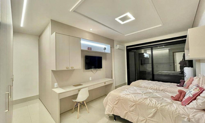 Imagem Casa com 4 Quartos à Venda, 840 m² em Residencial Aldeia Do Vale - Goiânia