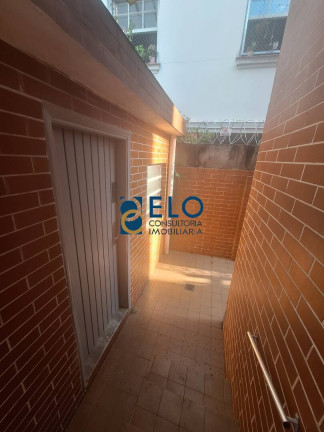 Imagem Casa com 2 Quartos para Alugar, 121 m² em Embaré - Santos
