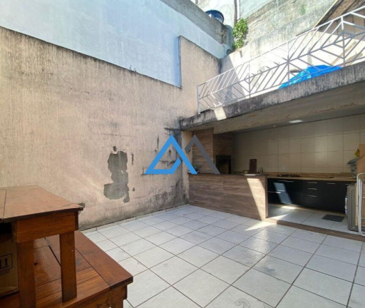 Imagem Sobrado com 3 Quartos à Venda, 200 m² em Laranjeiras - Caieiras