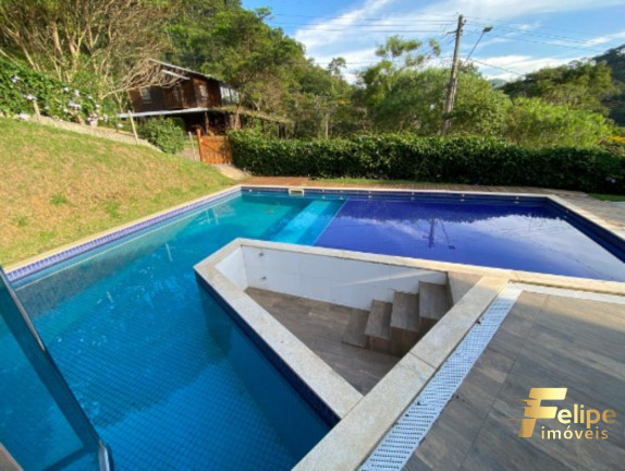 Imagem Casa com 8 Quartos à Venda, 300 m² em Buenos Aires - Guarapari