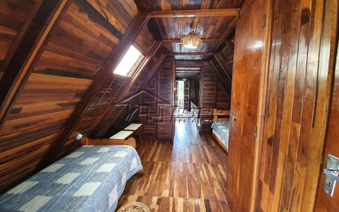 Imagem Imóvel com 3 Quartos à Venda, 180 m² em Capivari - Campos Do Jordão Imagem Imóvel com 3 Quartos à Venda, 180 m² em Capivari - Campos Do Jordão