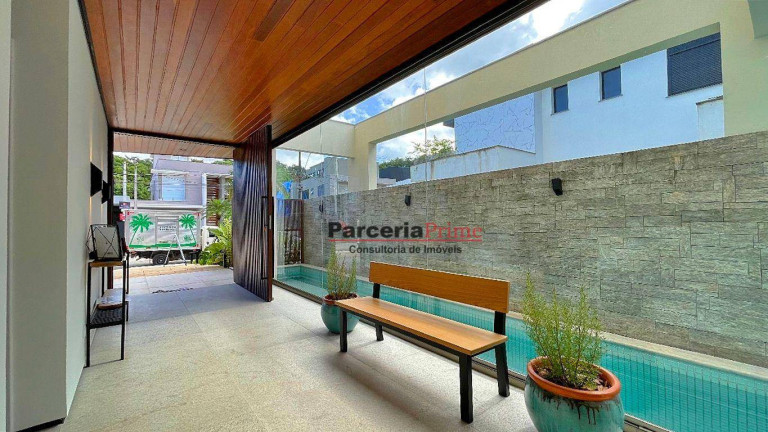 Imagem Casa com 5 Quartos à Venda, 325 m² em Riviera Módulo 24 - Bertioga Imagem Casa com 5 Quartos à Venda, 325 m² em Riviera Módulo 24 - Bertioga