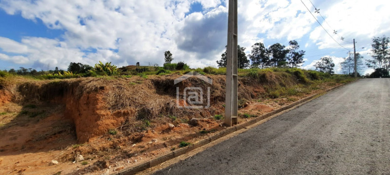 Imagem Imóvel com 1 Quarto à Venda, 252 m² em Loteamento Gabriel Rabelo - Bandeira Do Sul Imagem Imóvel com 1 Quarto à Venda, 252 m² em Loteamento Gabriel Rabelo - Bandeira Do Sul
