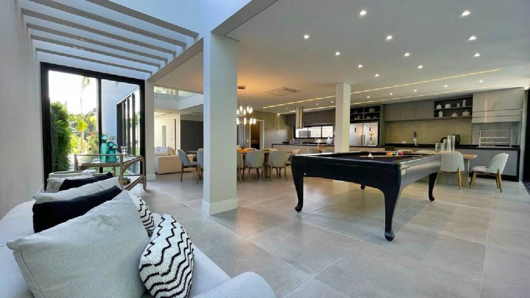 Imagem Casa com 6 Quartos à Venda, 420 m² em Riviera De São Lourenço - Bertioga Imagem Casa com 6 Quartos à Venda, 420 m² em Riviera De São Lourenço - Bertioga