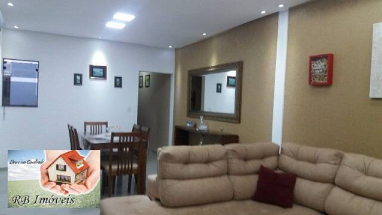 Imagem Casa com 3 Quartos à Venda, 224 m² em Jardim Las Vegas - Santo André Imagem Casa com 3 Quartos à Venda, 224 m² em Jardim Las Vegas - Santo André