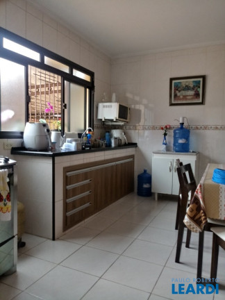 Imagem Sobrado com 3 Quartos à Venda, 198 m² em Jardim Monções - Santo André Imagem Sobrado com 3 Quartos à Venda, 198 m² em Jardim Monções - Santo André
