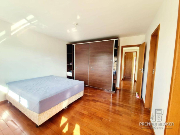Imagem Casa com 4 Quartos à Venda, 160 m² em Iucas - Teresópolis