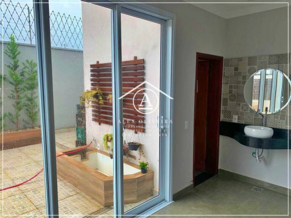 Imagem Sobrado com 3 Quartos à Venda, 250 m² em Vila Morro Do Castanho - Cosmópolis