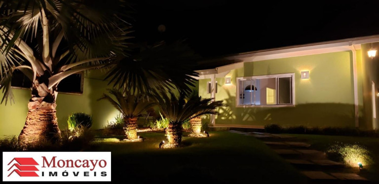 Imagem Casa com 3 Quartos para Alugar, 720 m² em Jardim Terralão - Caraguatatuba