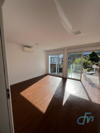 Imagem Casa de Condomínio com 3 Quartos à Venda, 280 m² em Fazenda Rodeio - Mogi Das Cruzes