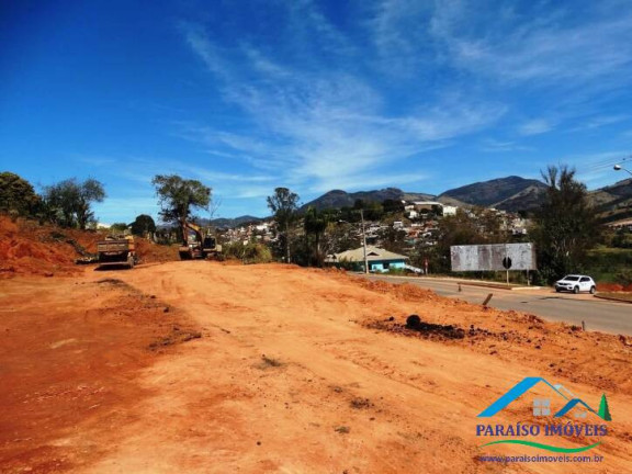 Imagem Terreno à Venda, 400 m² em Centro - Paraisópolis Imagem Terreno à Venda, 400 m² em Centro - Paraisópolis