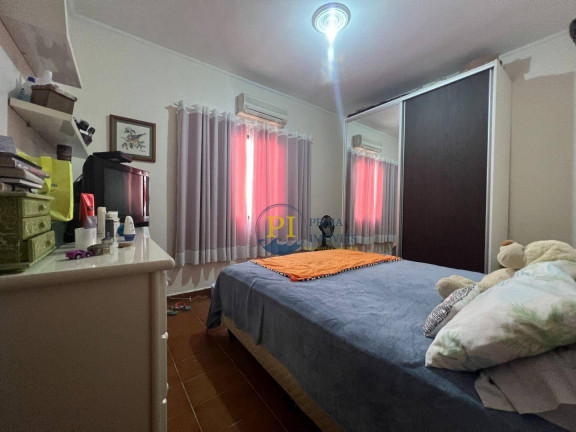 Imagem Casa com 6 Quartos à Venda, 302 m² em Canto Do Forte - Praia Grande Imagem Casa com 6 Quartos à Venda, 302 m² em Canto Do Forte - Praia Grande
