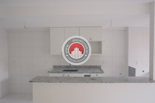 Imagem Apartamento com 3 Quartos à Venda, 141 m² em Anil - Rio De Janeiro Imagem Apartamento com 3 Quartos à Venda, 141 m² em Anil - Rio De Janeiro