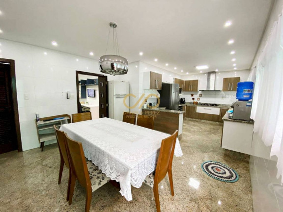 Imagem Casa com 3 Quartos à Venda, 303 m² em Canto Do Forte - Praia Grande Imagem Casa com 3 Quartos à Venda, 303 m² em Canto Do Forte - Praia Grande