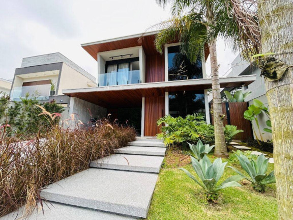 Casa com 6 Quartos à Venda, 330 m² em Riviera De São Lourenço - Bertioga