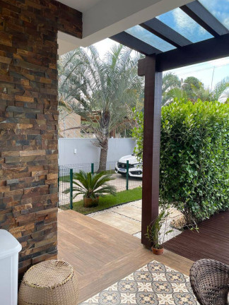 Imagem Casa com 3 Quartos à Venda, 230 m² em Campeche - Florianópolis Imagem Casa com 3 Quartos à Venda, 230 m² em Campeche - Florianópolis