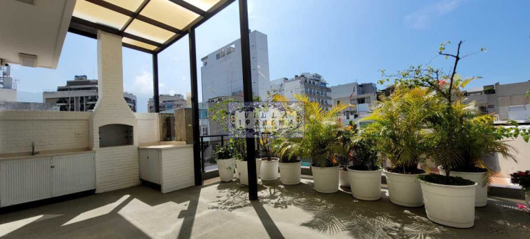 Imagem Cobertura com 4 Quartos à Venda, 250 m² em Leblon - Rio De Janeiro Imagem Cobertura com 4 Quartos à Venda, 250 m² em Leblon - Rio De Janeiro