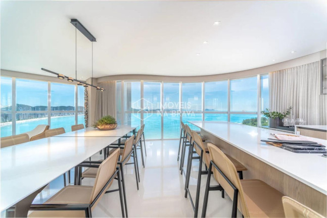 Imagem Apartamento com 4 Quartos à Venda, 237 m² em Centro - Balneário Camboriú Imagem Apartamento com 4 Quartos à Venda, 237 m² em Centro - Balneário Camboriú