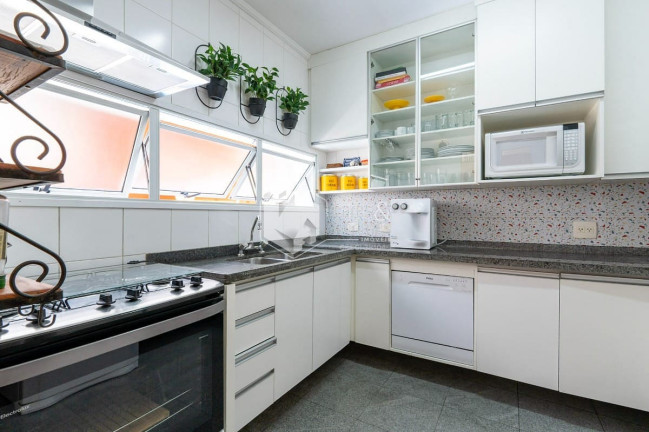 Imagem Casa com 4 Quartos à Venda, 274 m² em Vila Andrade - São Paulo Imagem Casa com 4 Quartos à Venda, 274 m² em Vila Andrade - São Paulo