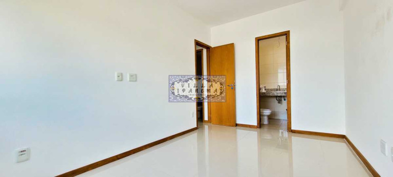 Imagem Apartamento com 2 Quartos à Venda, 73 m² em Tijuca - Rio De Janeiro Imagem Apartamento com 2 Quartos à Venda, 73 m² em Tijuca - Rio De Janeiro