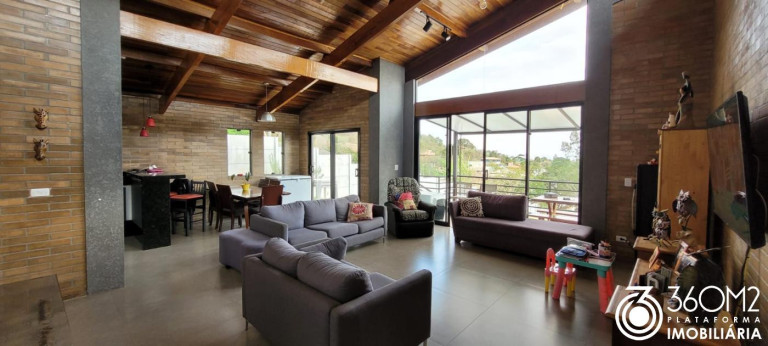 Casa com 3 Quartos à Venda, 178 m² em Estância Santa Maria Do Laranjal - Atibaia