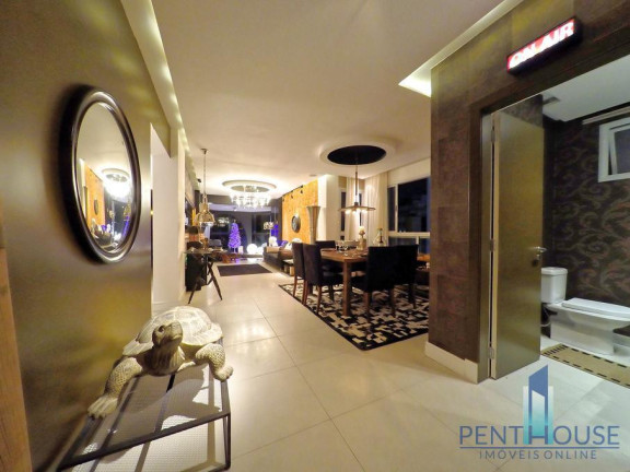 Imagem Apartamento com 3 Quartos à Venda, 158 m² em Centro - Balneário Camboriú