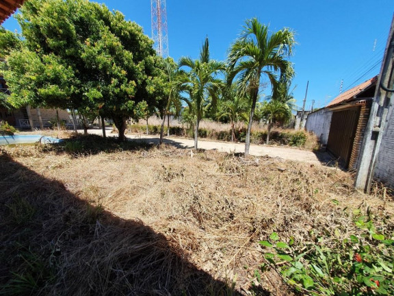 Imagem Casa com 3 Quartos à Venda, 836 m² em Encantada - Eusébio