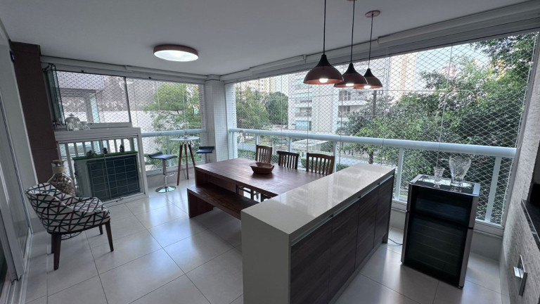 Imagem Imóvel com 3 Quartos à Venda, 145 m² em água Branca - São Paulo Imagem Imóvel com 3 Quartos à Venda, 145 m² em água Branca - São Paulo