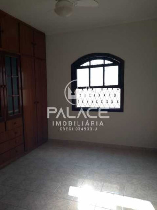 Imagem Imóvel com 4 Quartos à Venda, 152 m² em Centro - Piracicaba Imagem Imóvel com 4 Quartos à Venda, 152 m² em Centro - Piracicaba