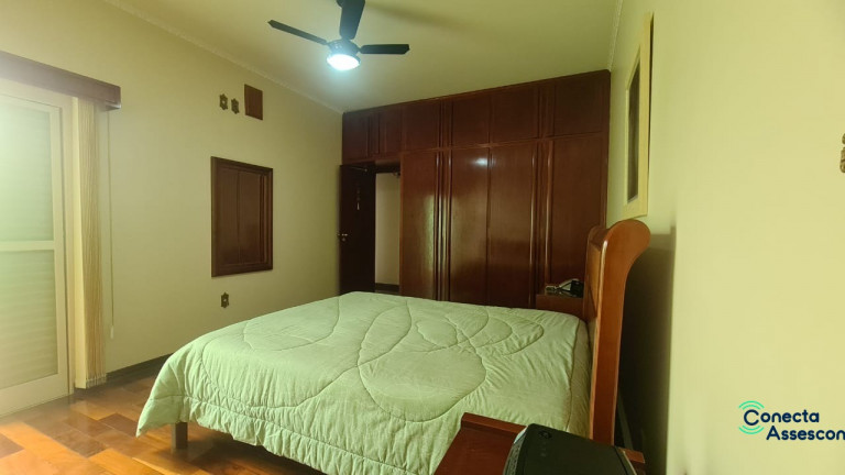 Imagem Imóvel com 4 Quartos à Venda,  em Jardim Integracao - Franca