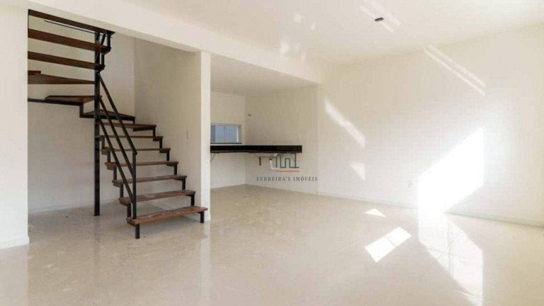 Imagem Casa com 4 Quartos à Venda, 120 m² em Piratininga - Niterói Imagem Casa com 4 Quartos à Venda, 120 m² em Piratininga - Niterói