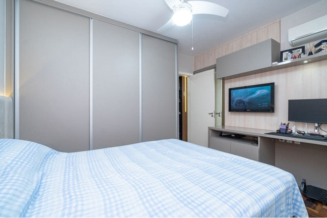 Imagem Apartamento com 2 Quartos à Venda, 58 m² em Vila Ipiranga - Porto Alegre