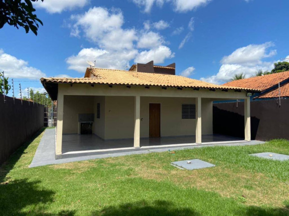 Imagem Casa com 2 Quartos à Venda, 131 m² em Jardim Das Palmeiras - Cuiabá Imagem Casa com 2 Quartos à Venda, 131 m² em Jardim Das Palmeiras - Cuiabá