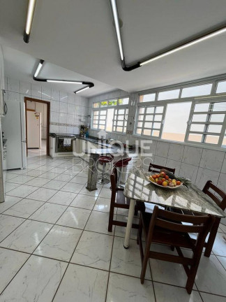 Imagem Casa de Condomínio com 4 Quartos à Venda, 360 m² em Jardim Santa Teresa - Jundiaí