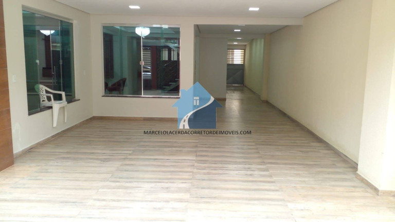 Imagem Casa com 6 Quartos à Venda, 300 m² em Adrianópolis - Manaus