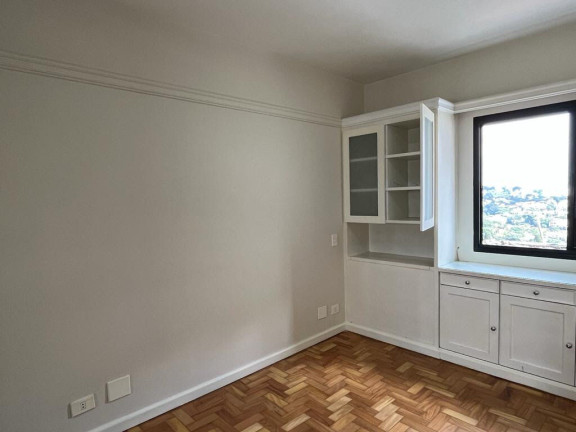 Imagem Apartamento com 3 Quartos à Venda, 222 m² em Higienópolis - São Paulo Imagem Apartamento com 3 Quartos à Venda, 222 m² em Higienópolis - São Paulo