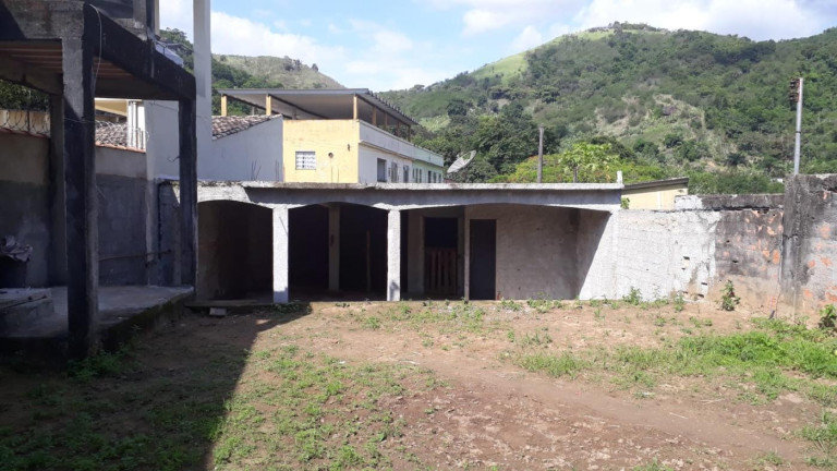 Imagem Casa com 2 Quartos à Venda, 358 m² em Campo Grande - Rio De Janeiro Imagem Casa com 2 Quartos à Venda, 358 m² em Campo Grande - Rio De Janeiro
